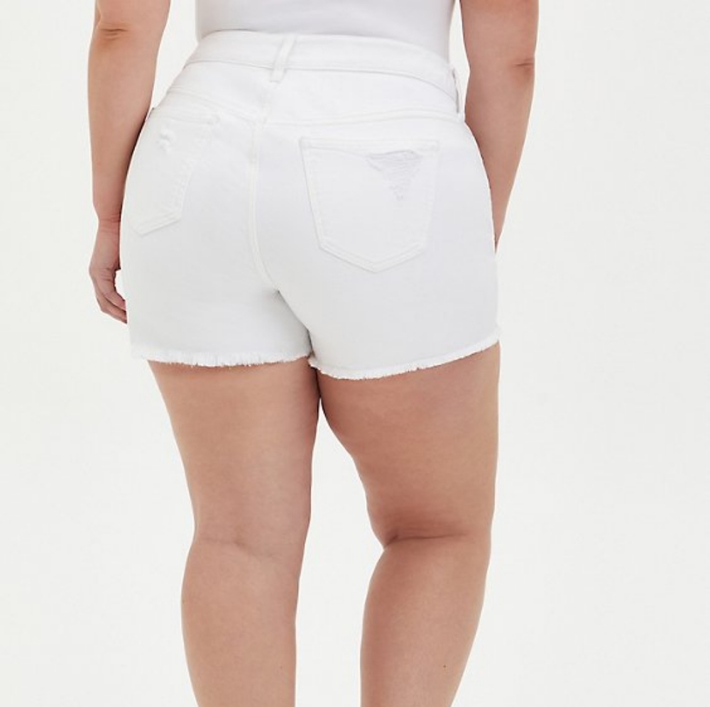 Torrid plus vintage stretch denim high rise distressed shorts, 26/ 49", … - Picture 5 of 15